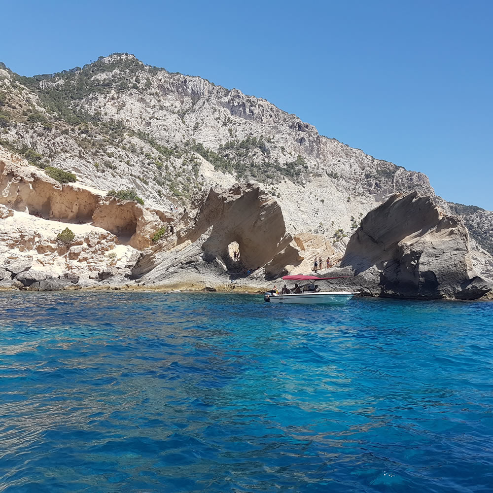 Boat tours from Ibiza